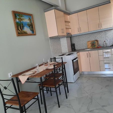 Kalamata Cosy Apartment 2 Luaran gambar